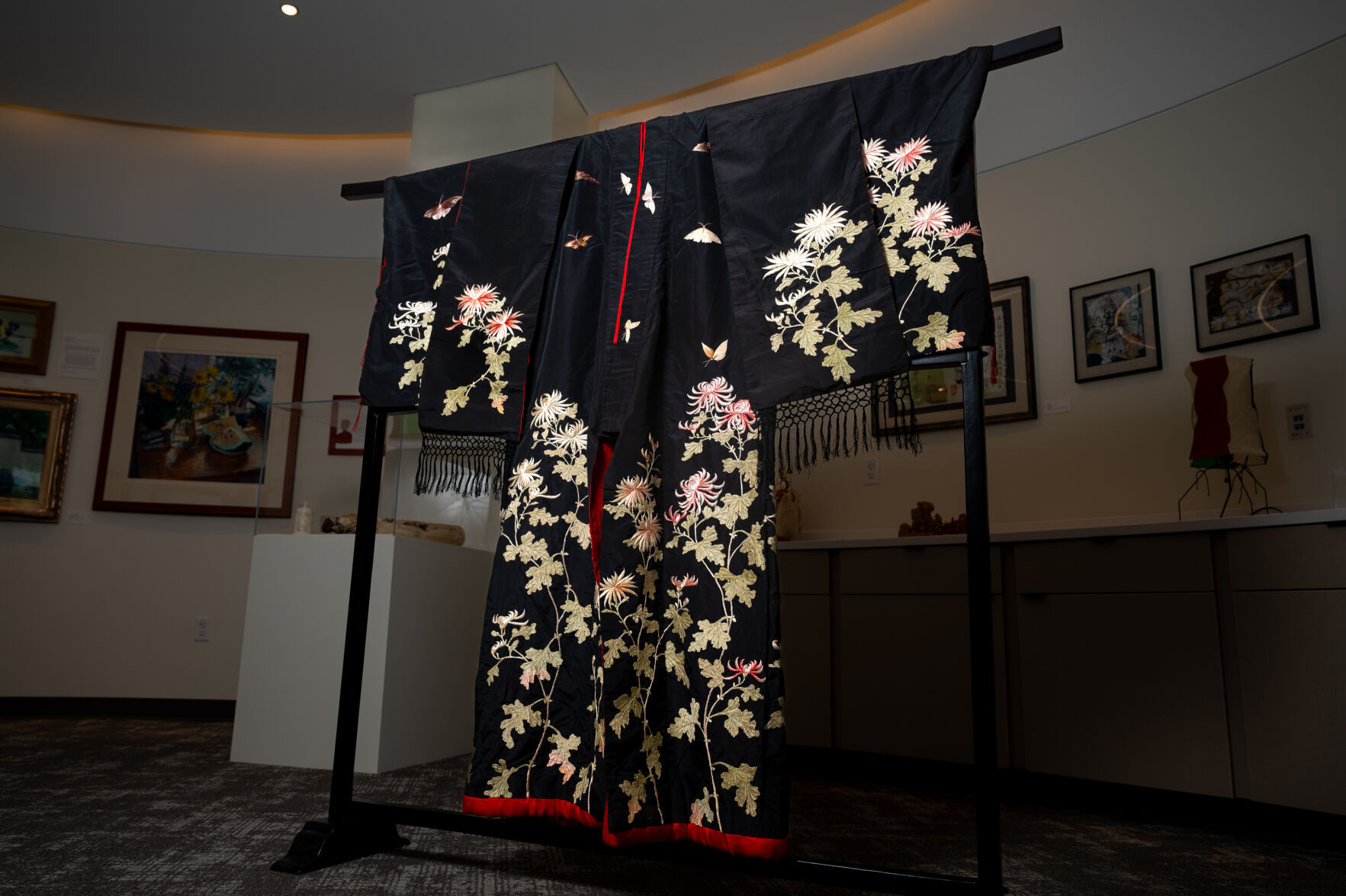 051624-mis-ent-Derick Wycherly-06.JPG